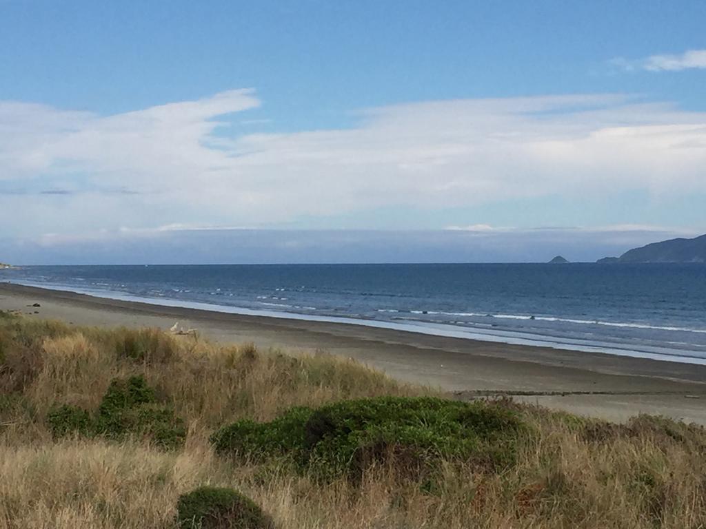 Olde Beach Villa Waikanae Kültér fotó